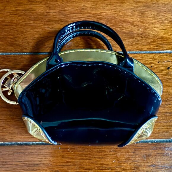 NEW Mini Keychain Handbag Keychain Coin Purse Glossy Black Golden Hardware - Picture 2 of 4